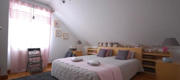 5 غرف نوم منزل في La Ferte-Saint-Cyr, France رقم 85690 10