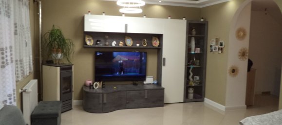 Дом с 9 комнатами в Удине, Италия № 267003 38