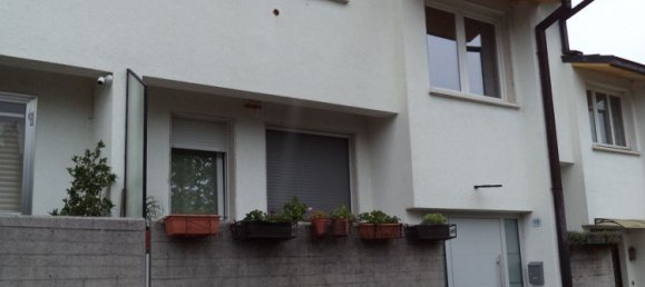 Дом с 9 комнатами в Удине, Италия № 267003 20