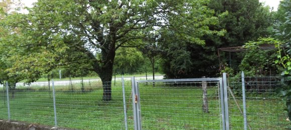 Дом с 9 комнатами в Удине, Италия № 267003 17