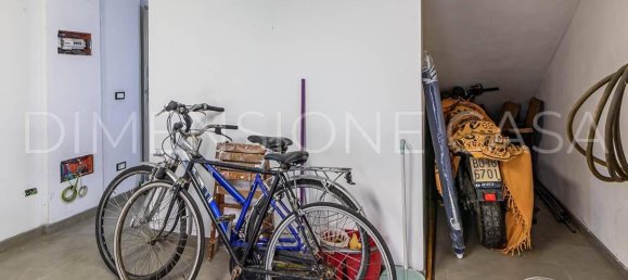 3غرفة شقة في San Prospero, Italy رقم 39550 21