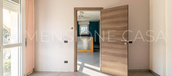 3غرفة شقة في San Prospero, Italy رقم 39550 11