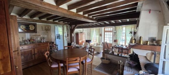 8 bedrooms House in Yonne, France No. 354459 7