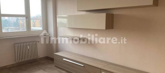 2 bedrooms Apartment in Turin, Italy No. 350250 13