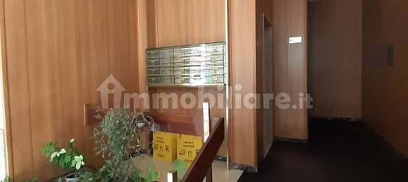 2 bedrooms Apartment in Turin, Italy No. 350250 2