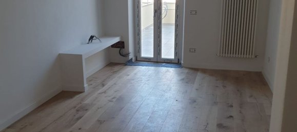 3-Zimmer Wohnung in Florence, Italy, Nr. 110437 17