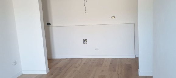 3-Zimmer Wohnung in Florence, Italy, Nr. 110437 18