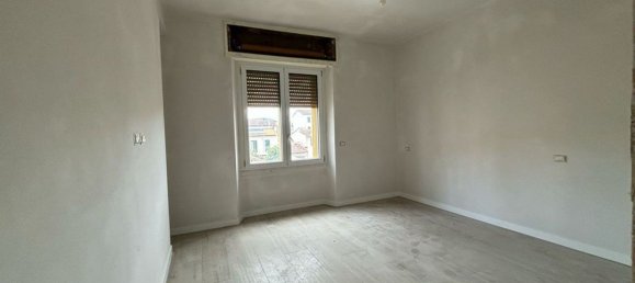 3-Zimmer Wohnung in Florence, Italy, Nr. 110437 8