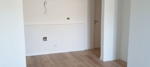 3-Zimmer Wohnung in Florence, Italy, Nr. 110437 20