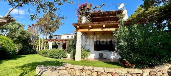 Villa de 4 dormitorios en Arzachena, Italy No. 115580 3