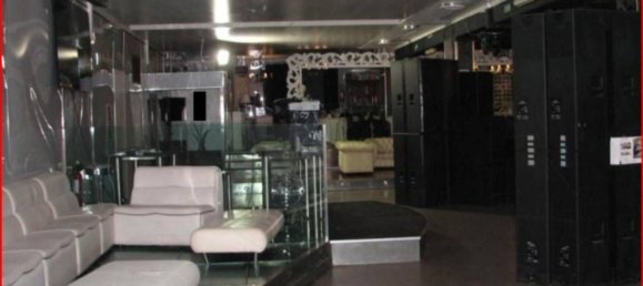 Коммерческая недвижимость 1388м² в Пьяцца Армерина, Италия № 290368 5