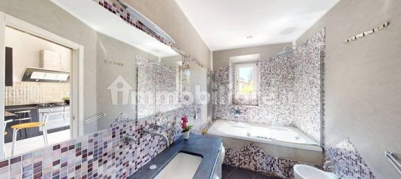 1 bedroom Apartment in Florence, Italy No. 274545 45