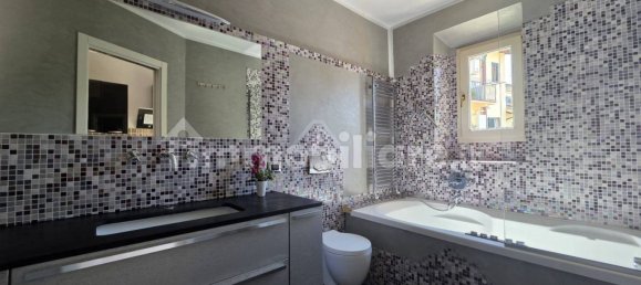 1 bedroom Apartment in Florence, Italy No. 274545 27