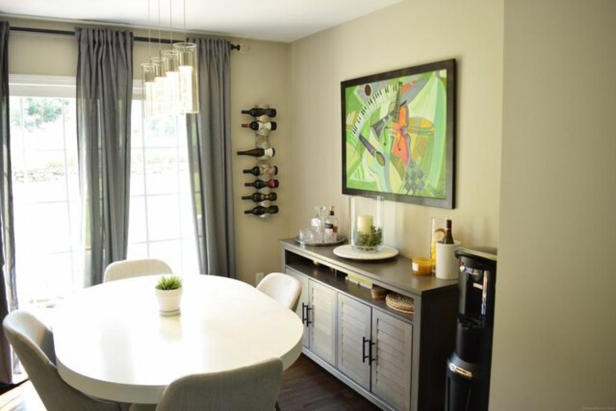 2 bedrooms House in Waterbury, USA No. 436835