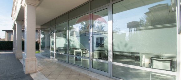 Escritório em Ospitaletto, Italy 135 m² N.º 58538 19