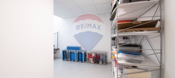 Escritório em Ospitaletto, Italy 135 m² N.º 58538 14