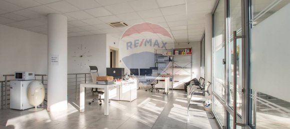 Escritório em Ospitaletto, Italy 135 m² N.º 58538 9