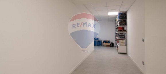 Escritório em Ospitaletto, Italy 135 m² N.º 58538 13