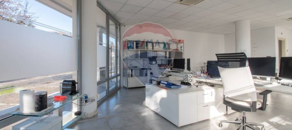 Escritório em Ospitaletto, Italy 135 m² N.º 58538 7