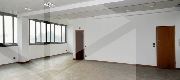 620m² Warehouse in Nerviano, Italy No. 30454 6