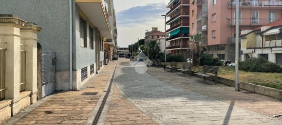 Apartamento de 2 habitaciónes en Lavagna, Italy No. 22352 3