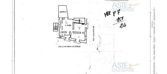 5 rooms Apartment in Naples, Italy No. 10952 25