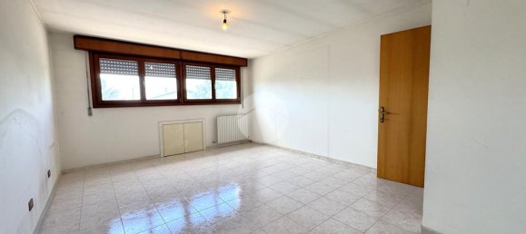 4 bedrooms Villa in Salzano, Italy No. 257629 27