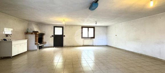 4 bedrooms Villa in Salzano, Italy No. 257629 41