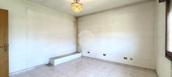4 bedrooms Villa in Salzano, Italy No. 257629 39