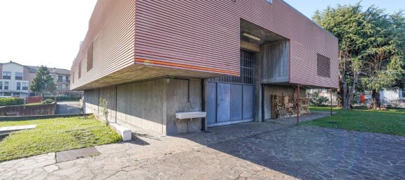 10 rooms House in Azzano San Paolo, Italy No. 38302 9