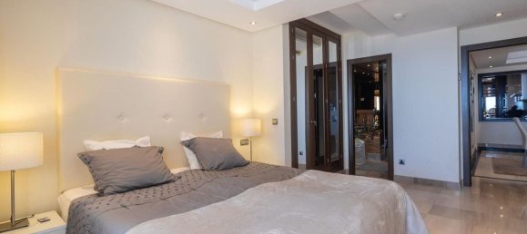 2 bedrooms Duplex in Estepona, Spain No. 51446 18