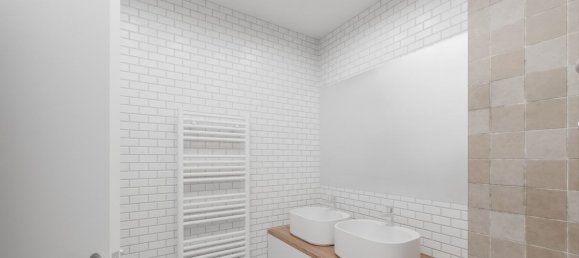 1 bedroom Duplex in Bordeaux, France No. 321258 3