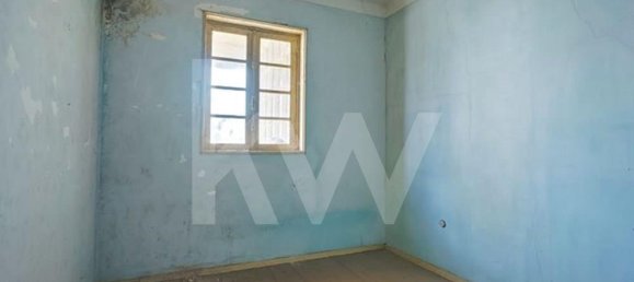 6 bedrooms Building in Porto, Portugal No. 32631 5