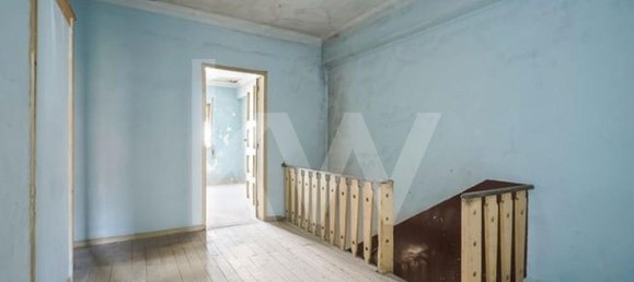 6 bedrooms Building in Porto, Portugal No. 32631 7