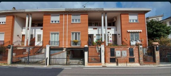 4 rooms Apartment in Sant'Arsenio, Italy No. 272866 6