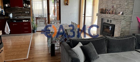 4 Schlafzimmer Haus in Sveti Vlas, Bulgaria, Nr. 945 3