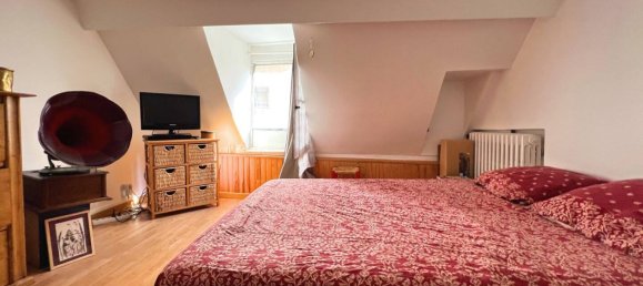 4 bedrooms House in Chartres, France No. 96983 12