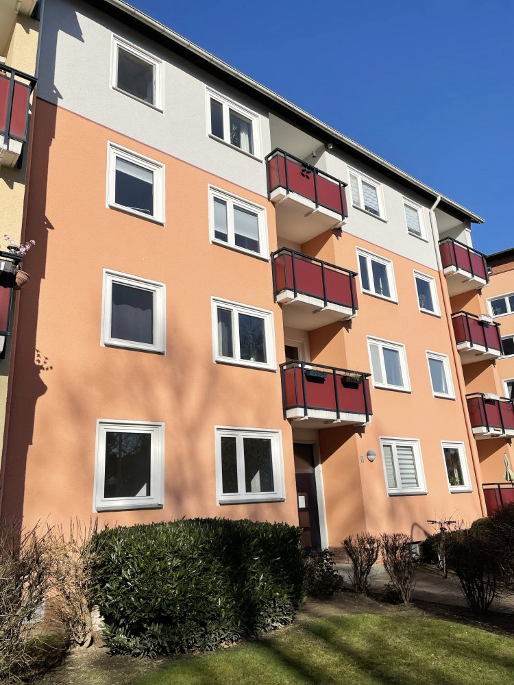 Apartamento de 3 dormitorios en Braunschweig, Germany No. 146092