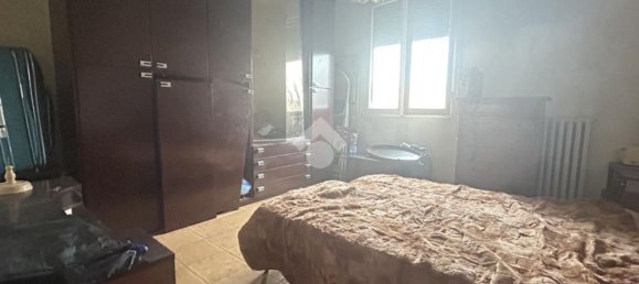 3 rooms Apartment in Reggio Emilia, Italy No. 93117 8