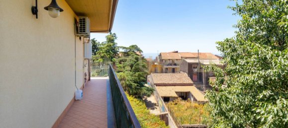 2 bedrooms Apartment in Belpasso, Italy No. 69417 15