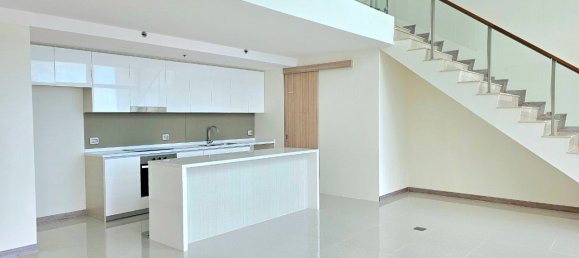 5 bedrooms Condo in Pattaya, Thailand No. 9229 14