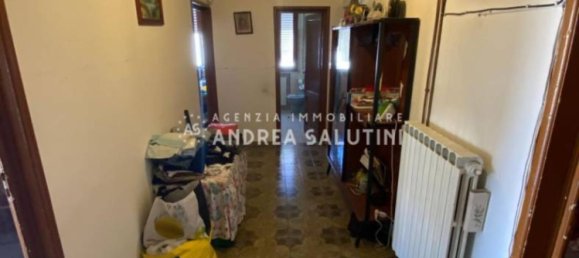 4 bedrooms House in Castelfranco di Sotto, Italy No. 261801 9