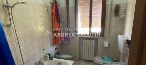 4 bedrooms House in Castelfranco di Sotto, Italy No. 261801 2