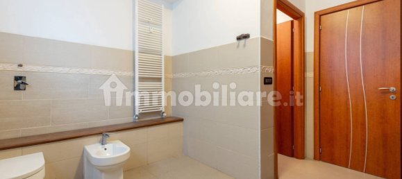 Oficina de 5 habitaciónes en Milan, Italy No. 244668 18