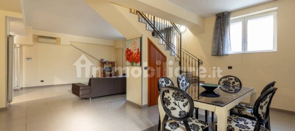 Oficina de 5 habitaciónes en Milan, Italy No. 244668 2