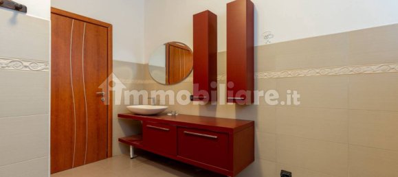 Oficina de 5 habitaciónes en Milan, Italy No. 244668 19