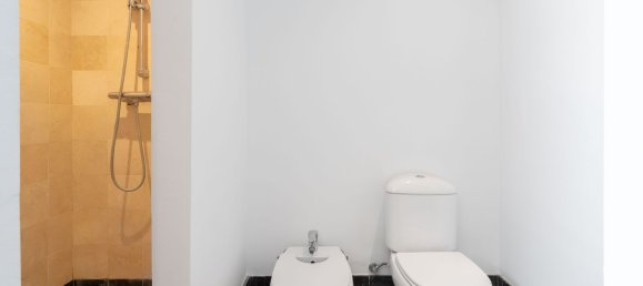 4 bedrooms House in Cadiz, Spain No. 26622 27