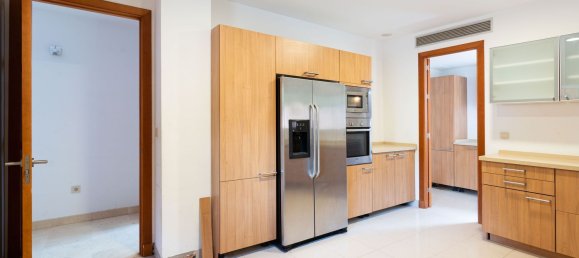 4 bedrooms House in Cadiz, Spain No. 26622 14