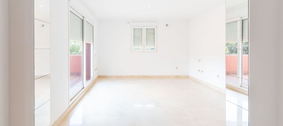 4 bedrooms House in Cadiz, Spain No. 26622 24