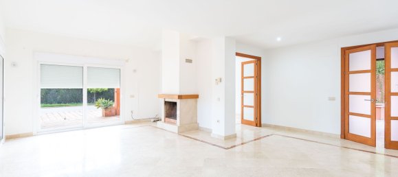 4 bedrooms House in Cadiz, Spain No. 26622 9